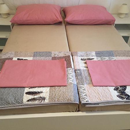 Apartmani Orhideja ราบ ภายนอก รูปภาพ