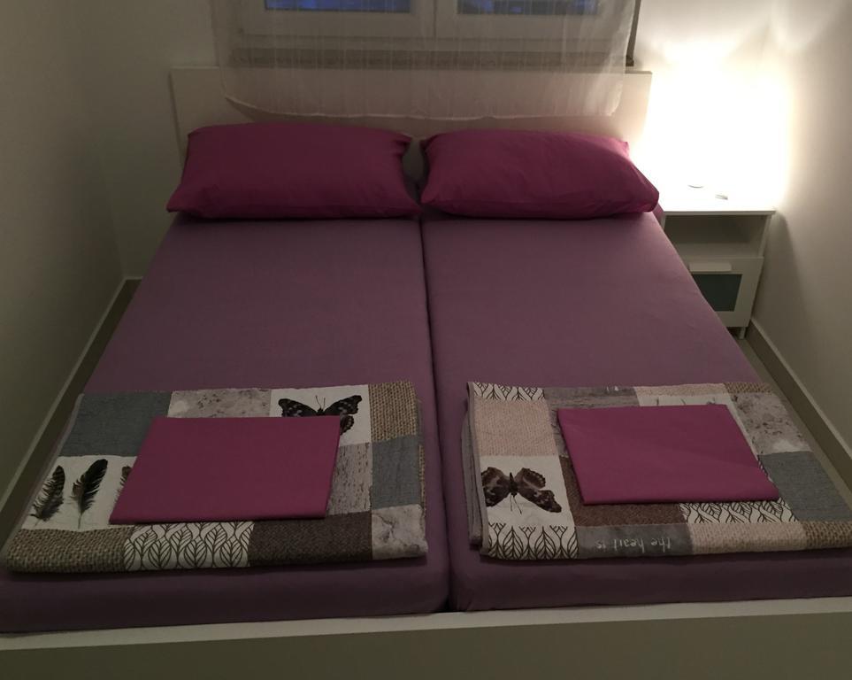 Apartmani Orhideja ราบ ภายนอก รูปภาพ